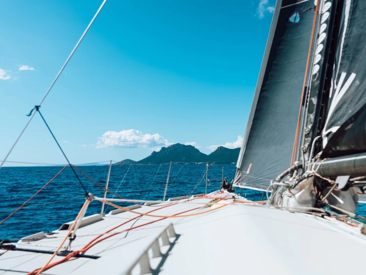 Alquiler Velero Frnautisme con o sin  título de navegación