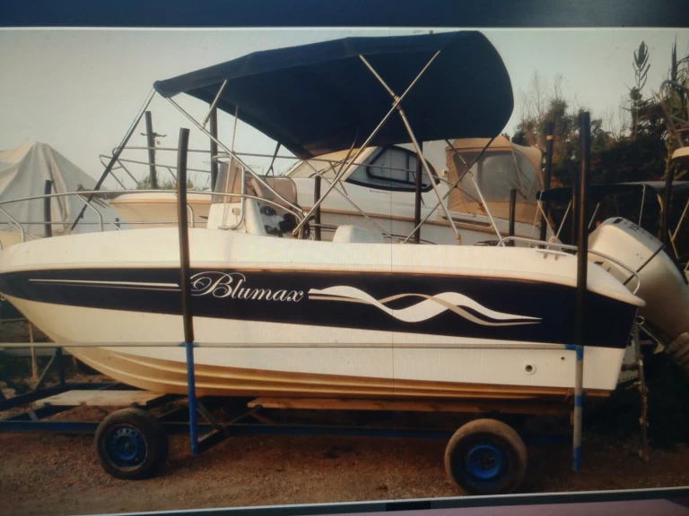 Alquiler Lancha Blumax con o sin  título de navegación
