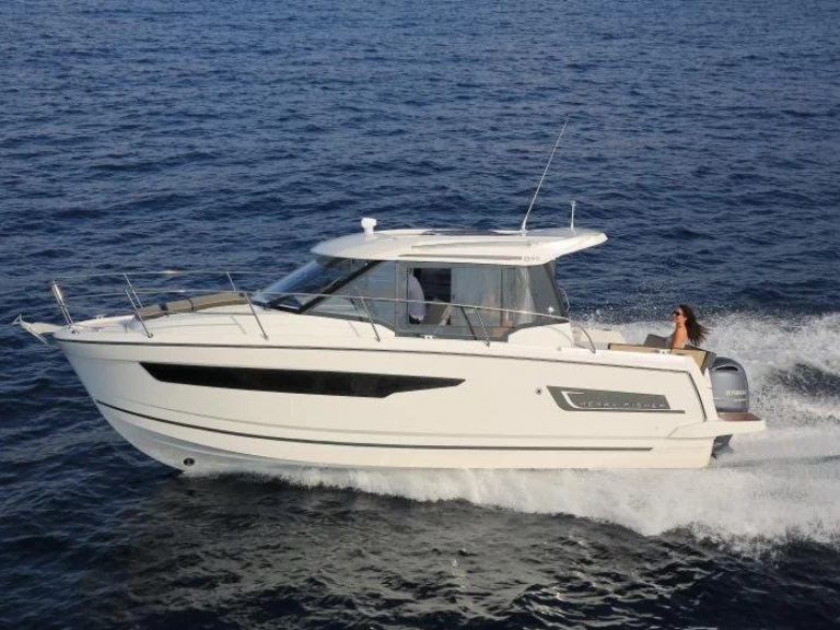 Jeanneau Merry Fisher 895 de alquiler a Punat