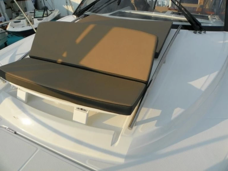 Jeanneau Merry Fisher 895 de alquiler a Punat