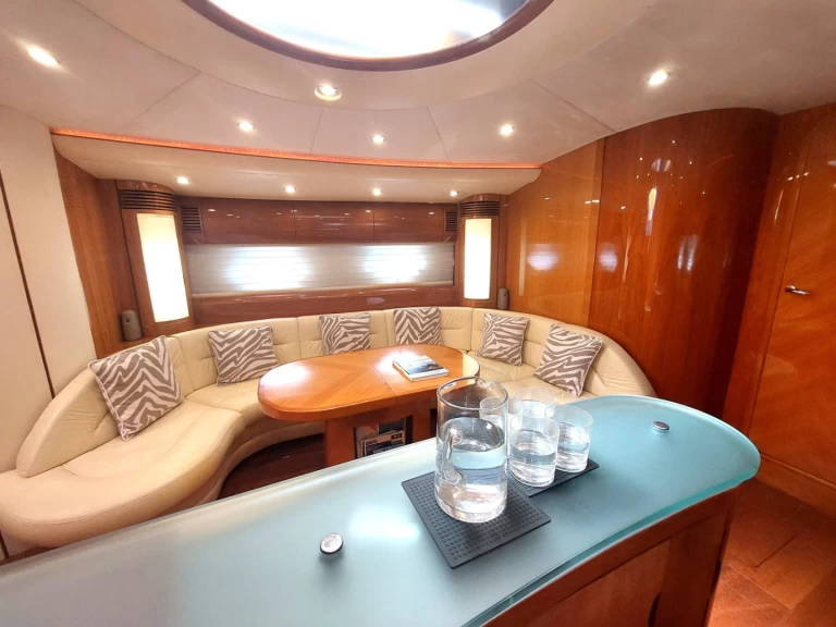 Alquiler de embarcaciones Princess Princess V65 enPalma de Mallorca en Samboat