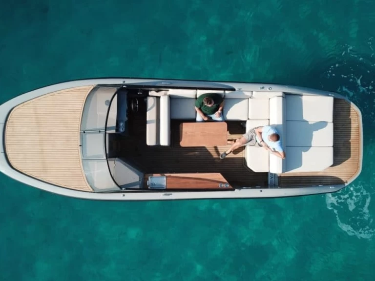 Lancha para alquilar Porto-Vecchio al mejor precio