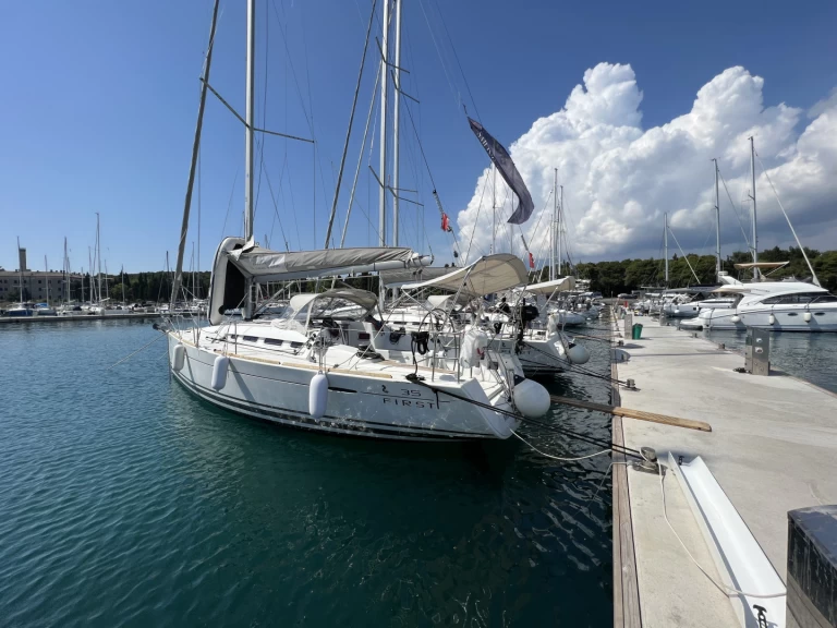 Alquiler Pula - Bénéteau First 35 en SamBoat