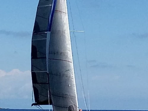 Alquiler Velero Bénéteau con o sin  título de navegación