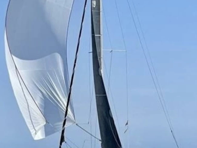 Alquiler Velero Bénéteau con o sin  título de navegación