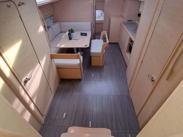 Dufour Dufour 430 de alquiler a Jezera