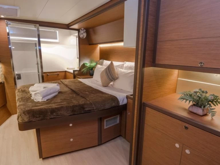 Alquiler de Catamarán, con o sin patrón Lagoon Fethiye