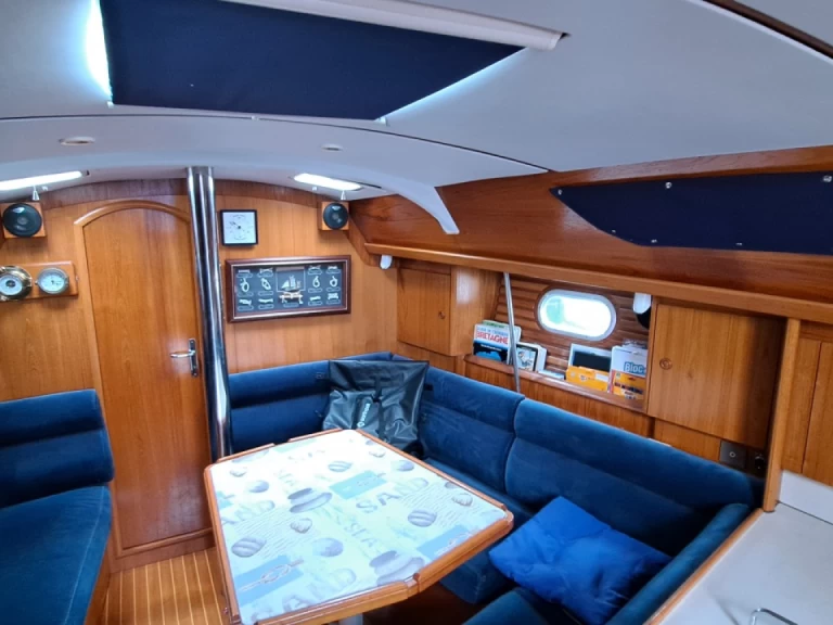 Alquiler de Jeanneau Sun Odyssey 36.2 en Arzon