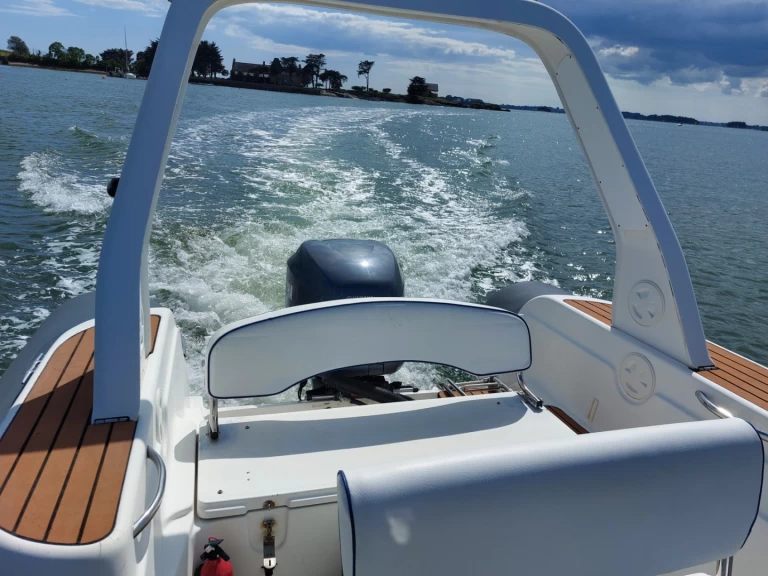 Neumática para alquilar Séné al mejor precio