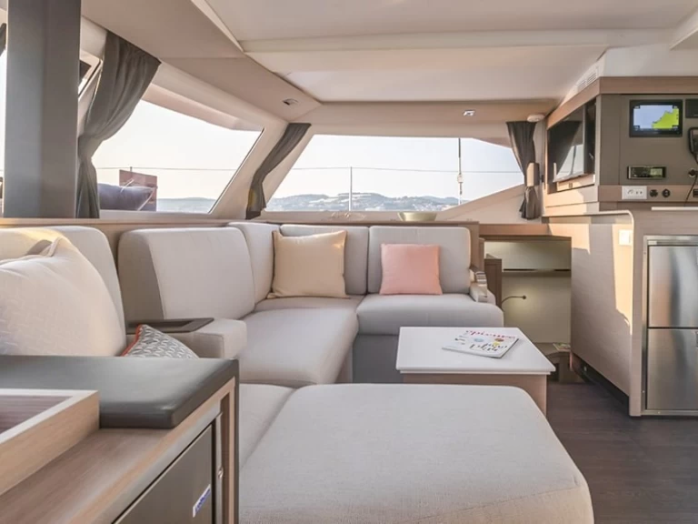 Fountaine Pajot Isla 40 de alquiler a Jolly Harbour