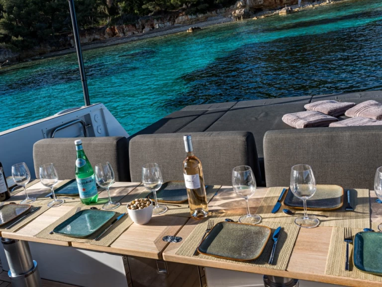 Alquiler de barcos Mandelieu-la-Napoule barato de Fjord 48 Open