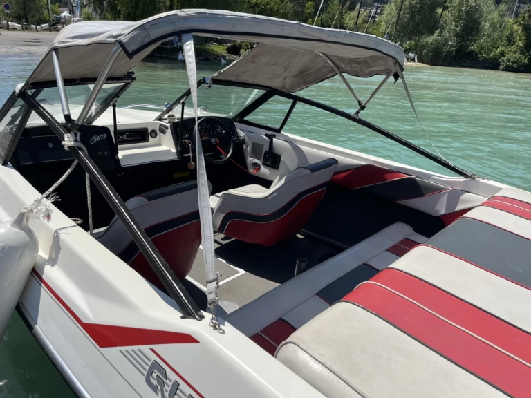 Glastron Sierra 177 sl de alquiler a Sevrier