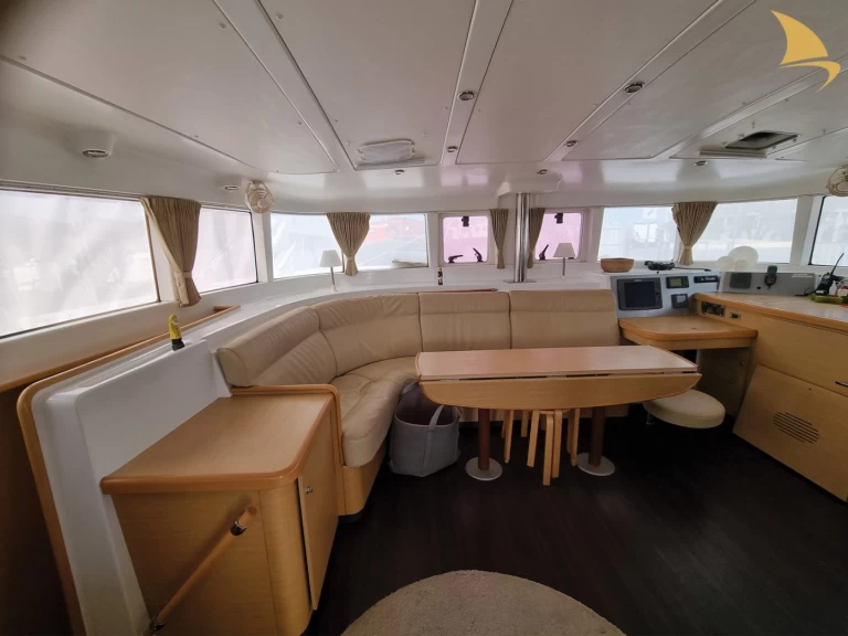 Alquiler Catamarán Lagoon con o sin  título de navegación