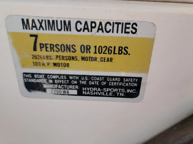 Alquiler de embarcaciones Hydrasport Vector 2200WA enToulon en Samboat