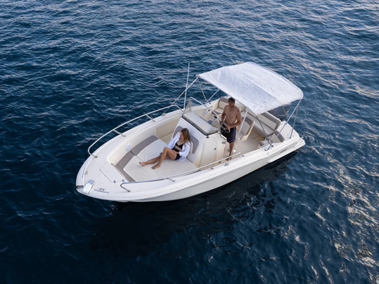 Alquiler Lancha Scout con o sin  título de navegación