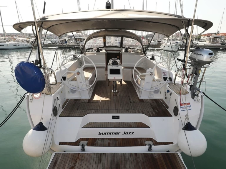 Velero para alquilar Biograd na Moru al mejor precio