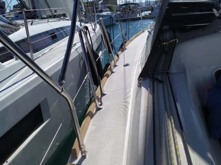 Alquiler de Jeanneau Sun Odyssey 349 en Trogir