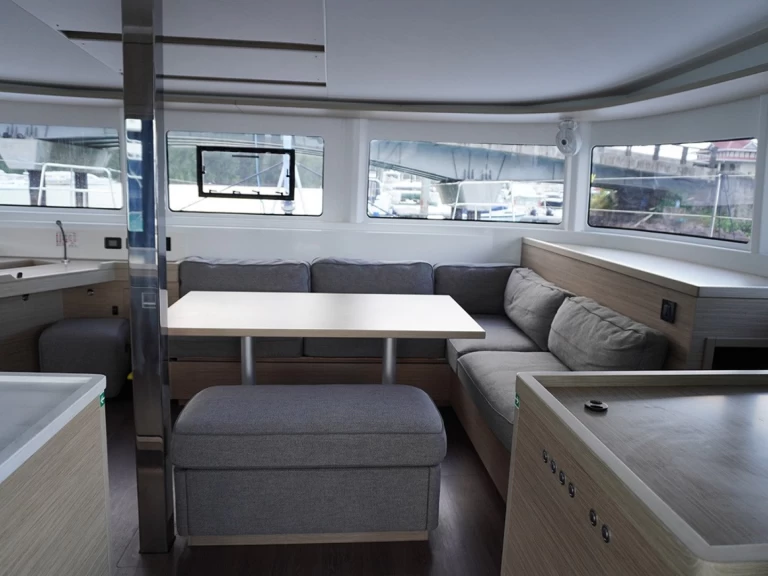 Alquiler de Lagoon Lagoon 46 en Eden Island