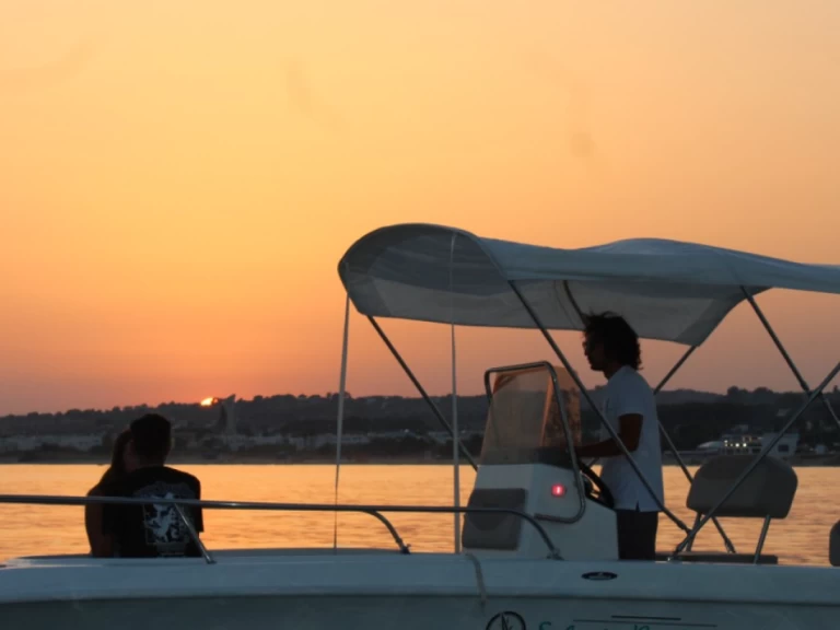 Alquiler Torre Vado - Mingolla Brava 19 en SamBoat