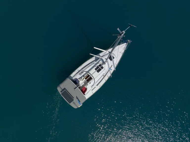 Alquiler de barcos Lefkáda barato de Cruiser 33