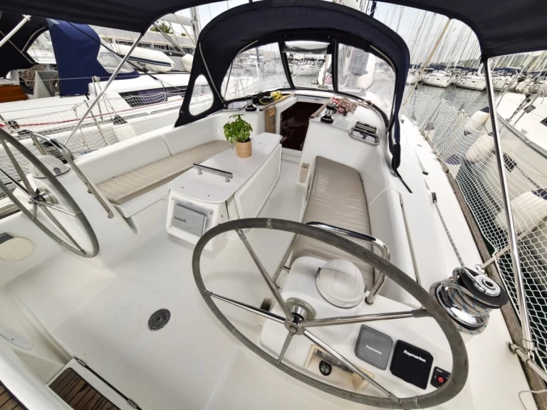 Velero para alquilar Sukošan al mejor precio