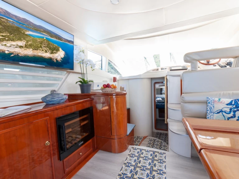 Lancha para alquilar Villasimius al mejor precio