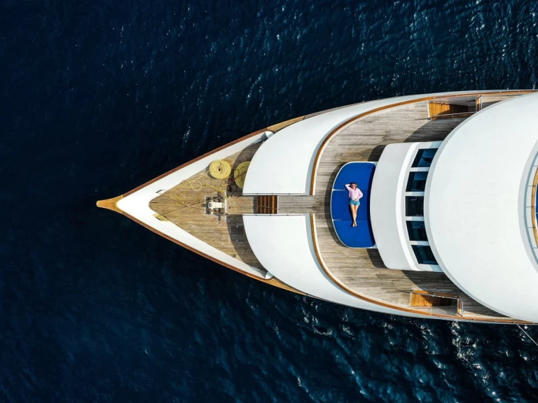 Custom Made MY Honors Legacy de alquiler a Malé