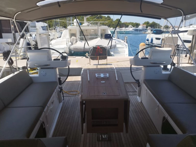 Alquiler de embarcaciones Dufour Dufour 56 Exclusive enRogoznica en Samboat