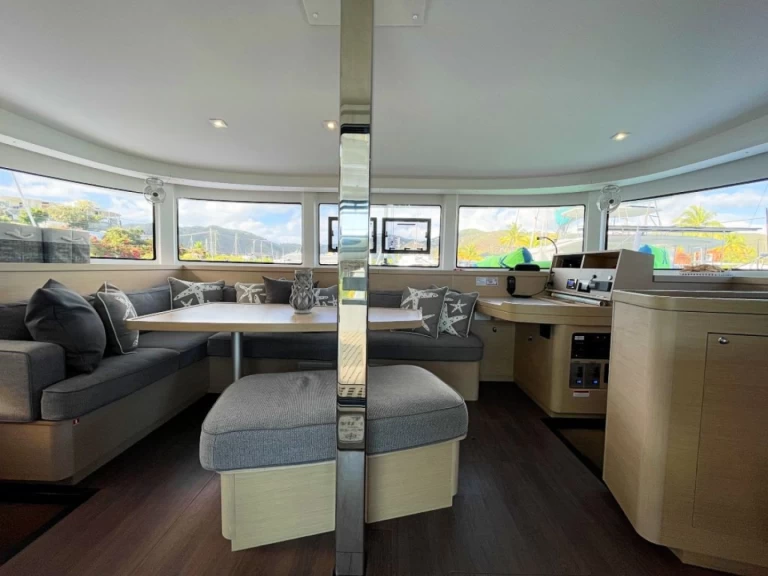 Alquiler de Catamarán, con o sin patrón Lagoon Tortola