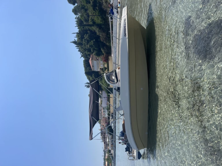 Alquiler de Nireus Nireus Ω53 Elegance  en Tsilivi