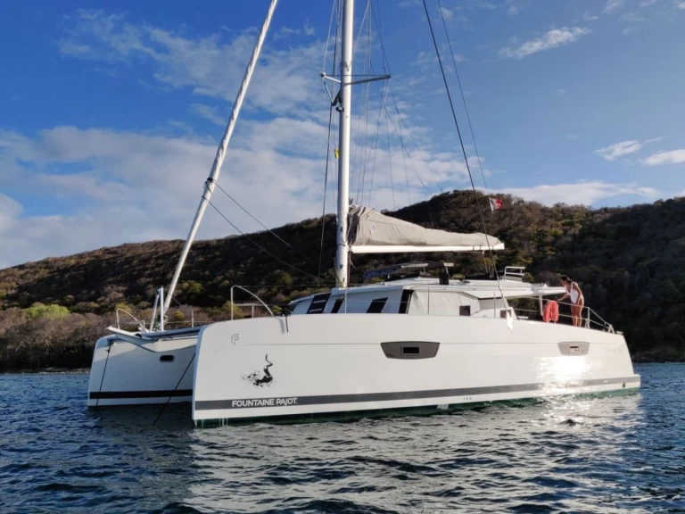Alquiler de embarcaciones Fountaine Pajot Saona 47 enÁlimos en Samboat