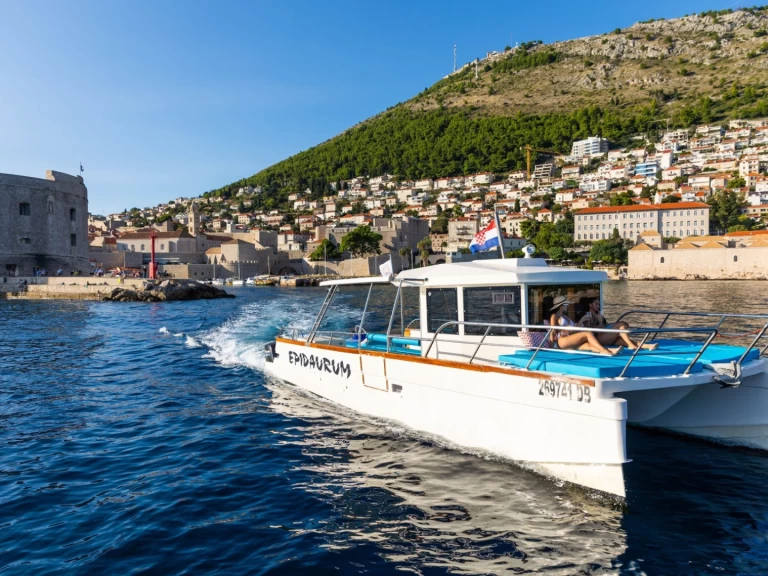Alquiler Dubrovnik - Monte Marine Yachting Lux Cat en SamBoat