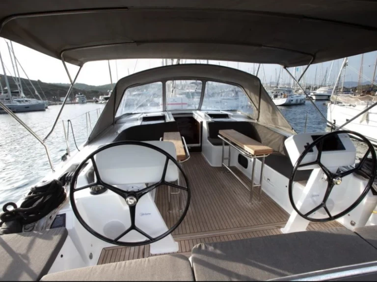 Alquiler de Velero, con o sin patrón Hanse Lefkáda