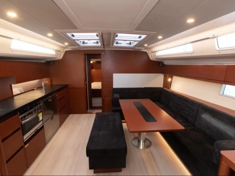 Alquiler Velero Hanse con o sin  título de navegación