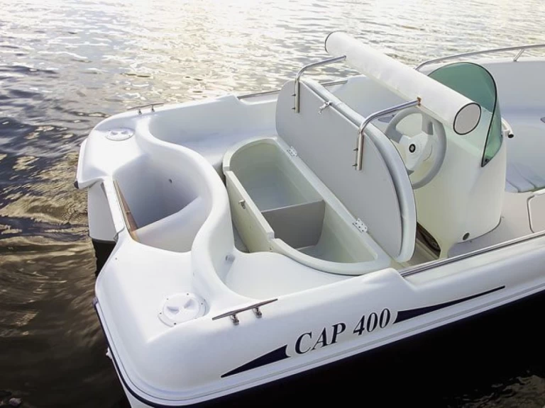 Rigiflex Cap 400 de alquiler a Le François