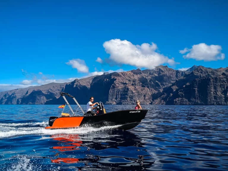 Alquiler Los Gigantes - Garowelding GW-4.9 en SamBoat