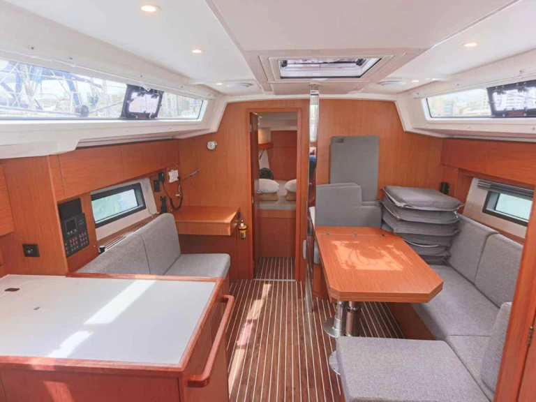 Alquiler de barcos Palma de Mallorca barato de Bavaria C38