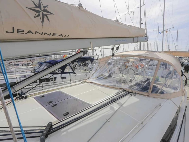 Alquiler de embarcaciones Jeanneau Sun Odyssey 440 enPalma de Mallorca en Samboat