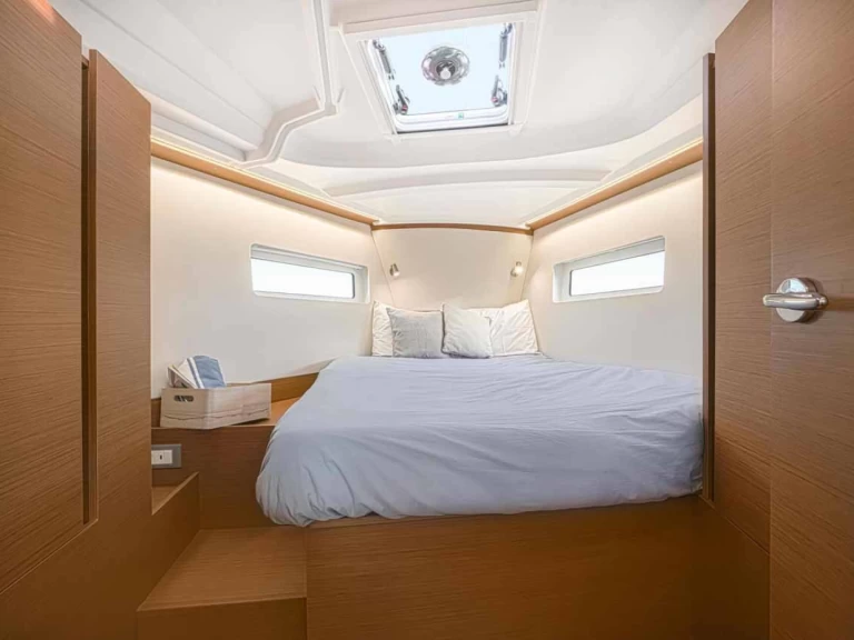 Jeanneau Sun Odyssey 380 de alquiler a Palma de Mallorca