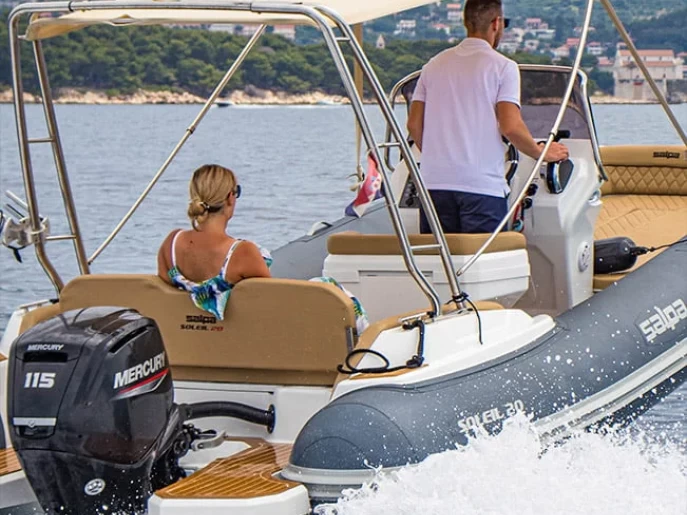 Neumática para alquilar Rab al mejor precio