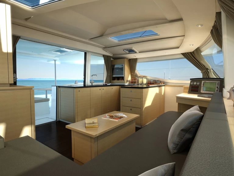 Alquiler de Fountaine Pajot Helia 44 en Placencia