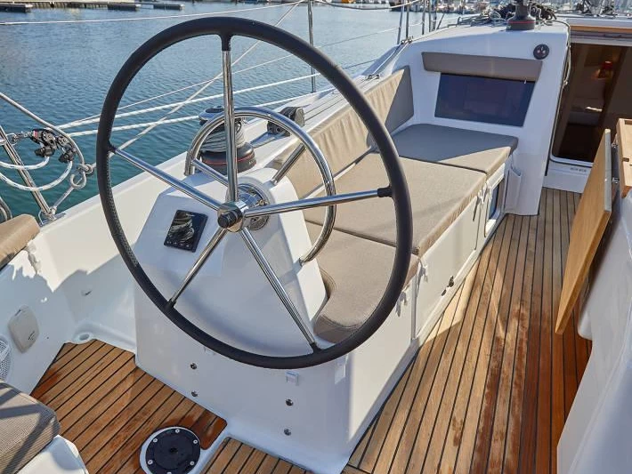 Alquiler de barcos Primošten barato de Sun Odyssey 410