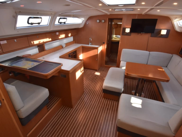 Alquiler Velero Bavaria con o sin  título de navegación