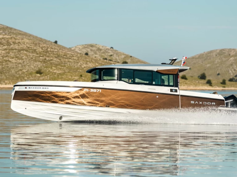 Alquiler de embarcaciones Saxdor Saxdor 320 GTC enSukošan en Samboat