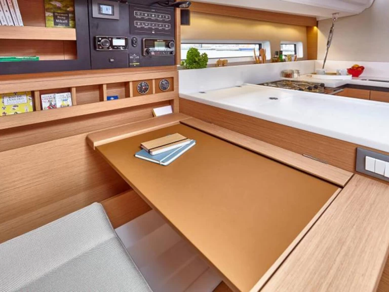 Alquiler de Velero, con o sin patrón Jeanneau Sant Antoni de Portmany