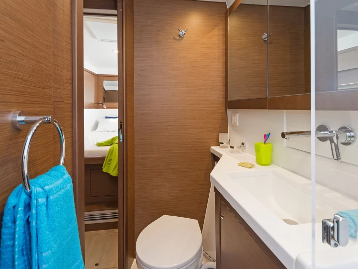 Alquiler de Catamarán, con o sin patrón Lagoon Rhodes (Ciudad)