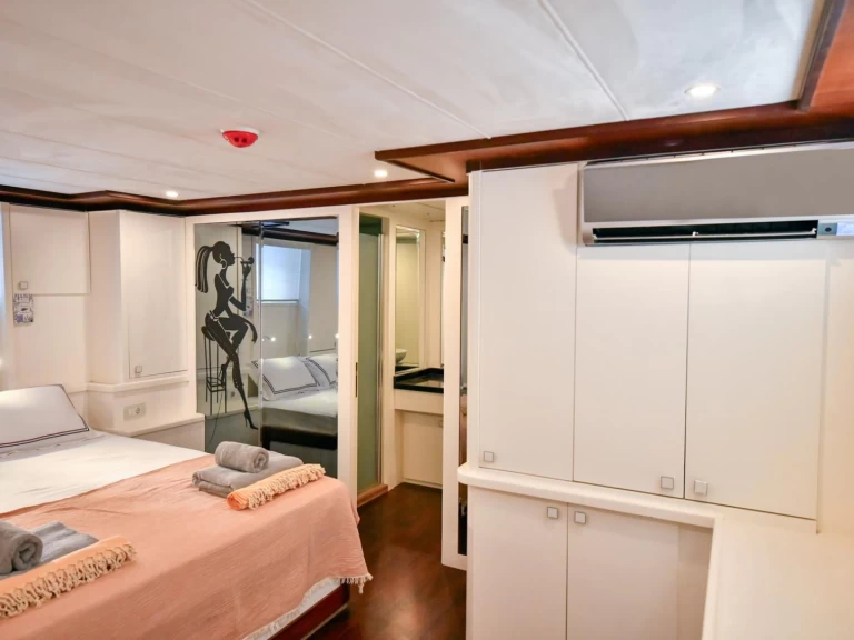 Alquiler de embarcaciones  Custom-built Motoryacht enFethiye en Samboat