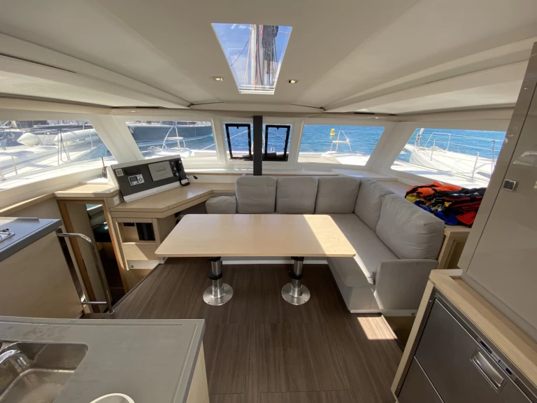 Fountaine Pajot Lucia 40 de alquiler a Ibiza (Ciudad)