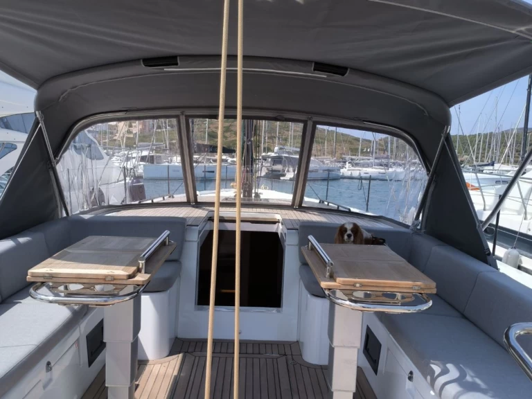Bénéteau First 53 de alquiler a Lávrio