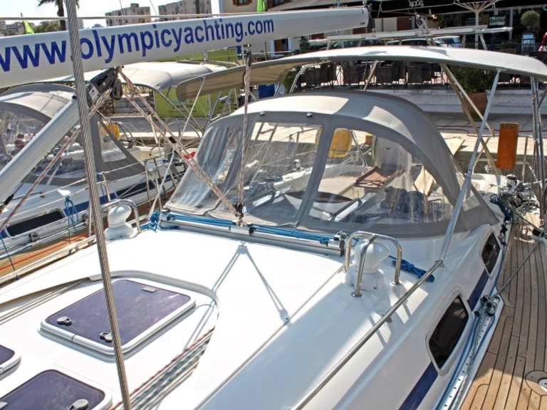 Alquiler de barcos Lávrio barato de Bavaria 38 Cruiser